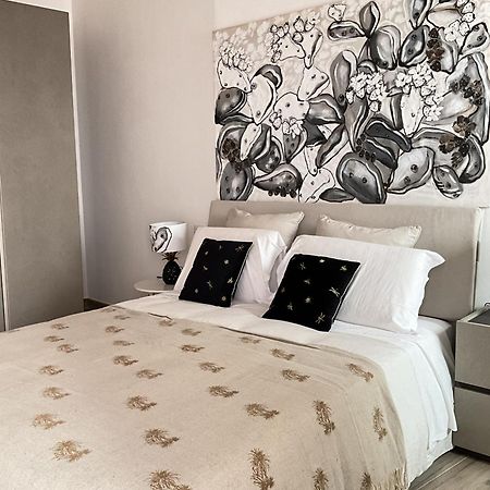 Rua 39 Fine Apartments By Dimore In Sicily Syracuse Екстер'єр фото
